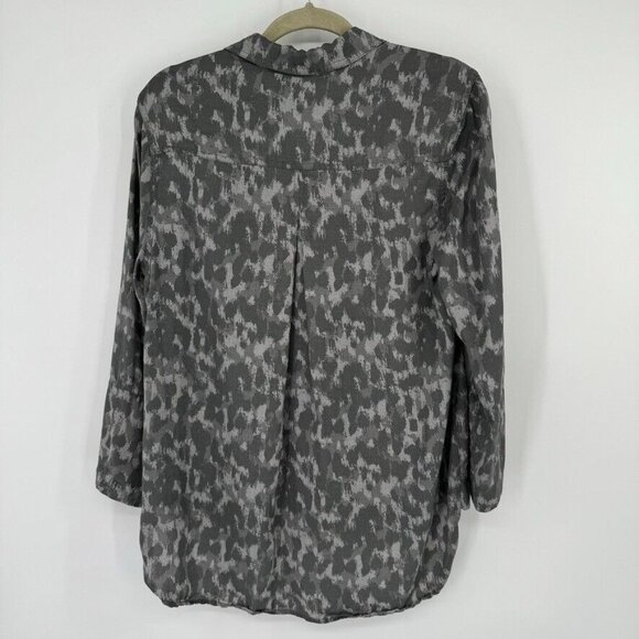 Cloth and stone woman's shirt top gray camo tincel button up size medium - Picture 12 of 12